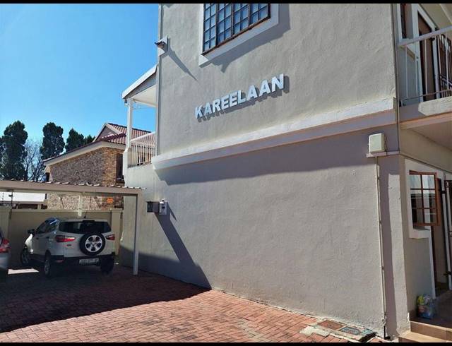 1 BEDROOM PROPERTY TO RENT IN DIE BULT